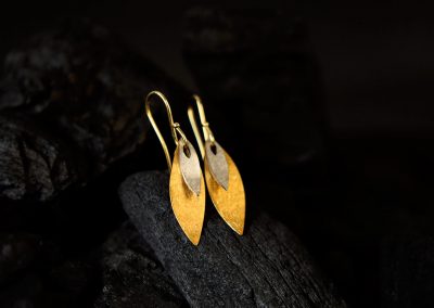 Ohrschmuck - designed von Margot Leitges Goldschmiedemeisterin - Foto © bohl.de