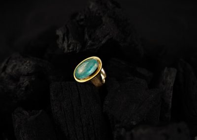 Ring Aquamarin - designed von Margot Leitges Goldschmiedemeisterin - Foto © bohl.de
